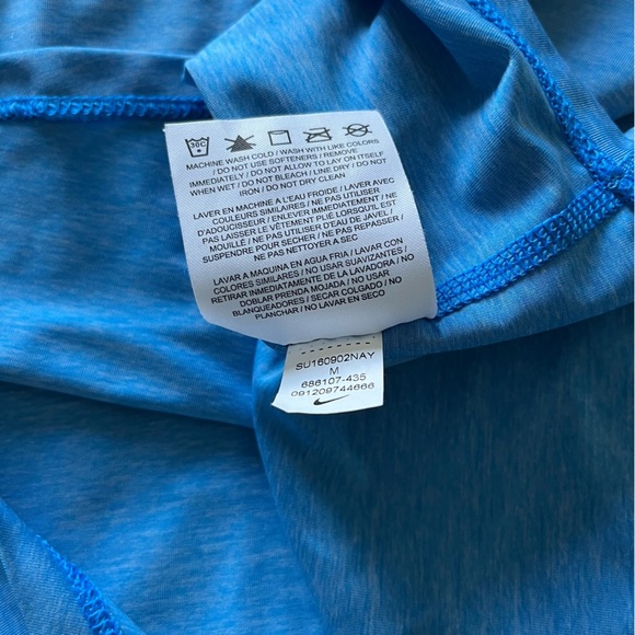 Women's Size Medium Blue / Aqua Nike Dri Fit Lazer Cut Tank - Picture 9 of 10